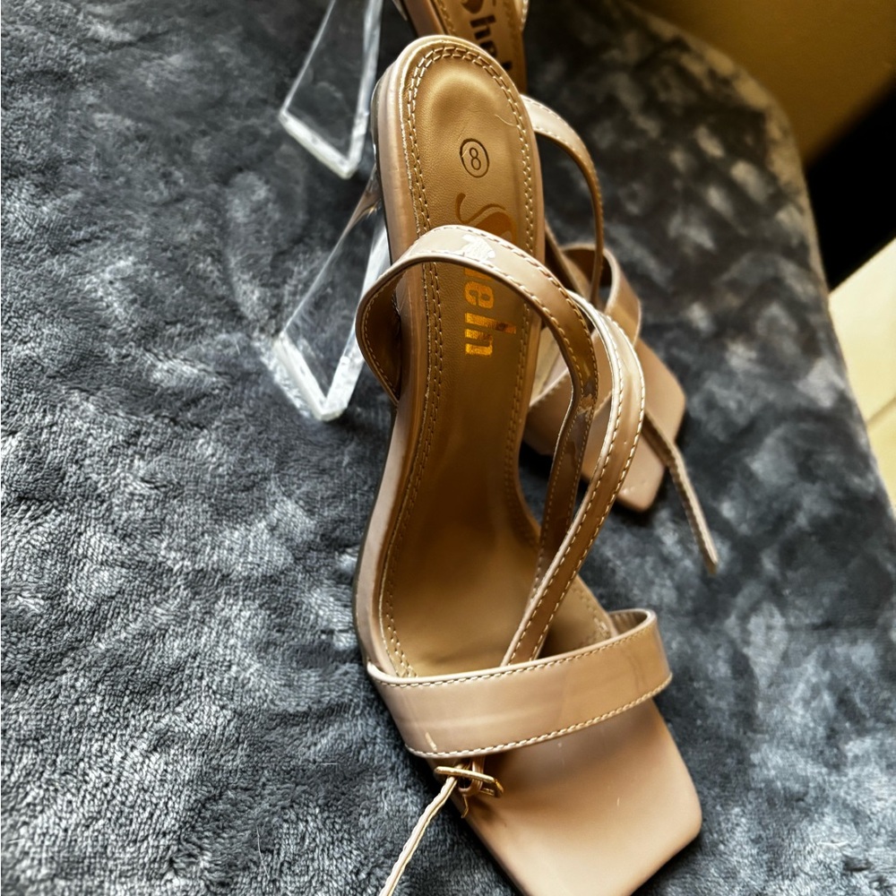 Like new heels